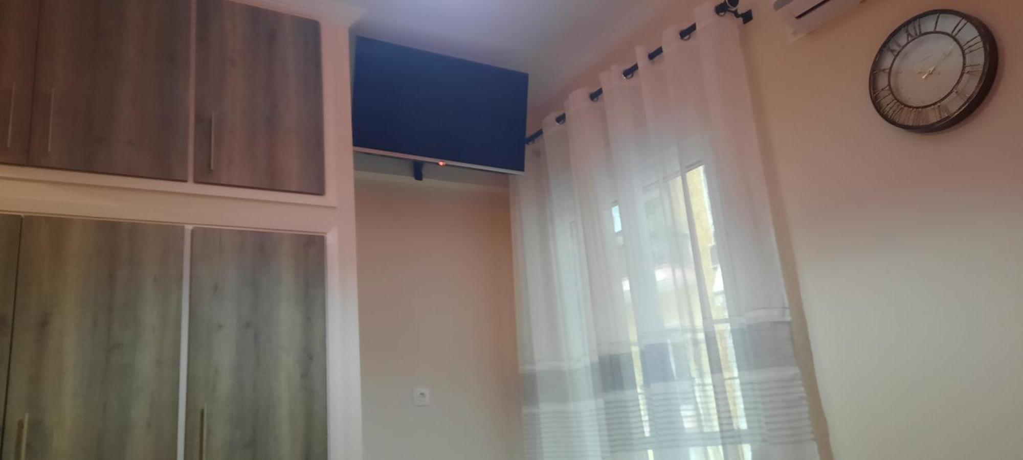 New Room1ambelokipi Metro Airport Line *