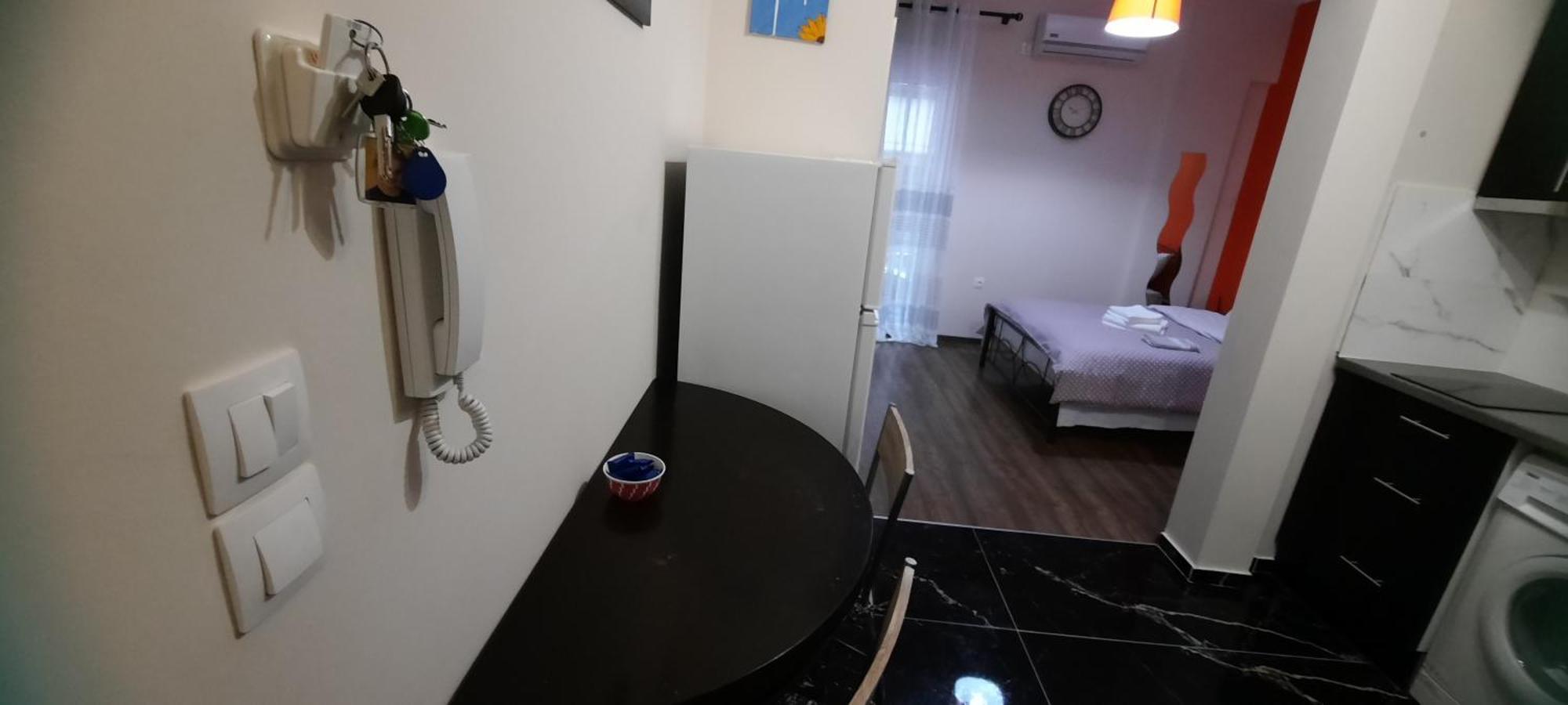 New Room1ambelokipi Metro Airport Line Apartment Athens